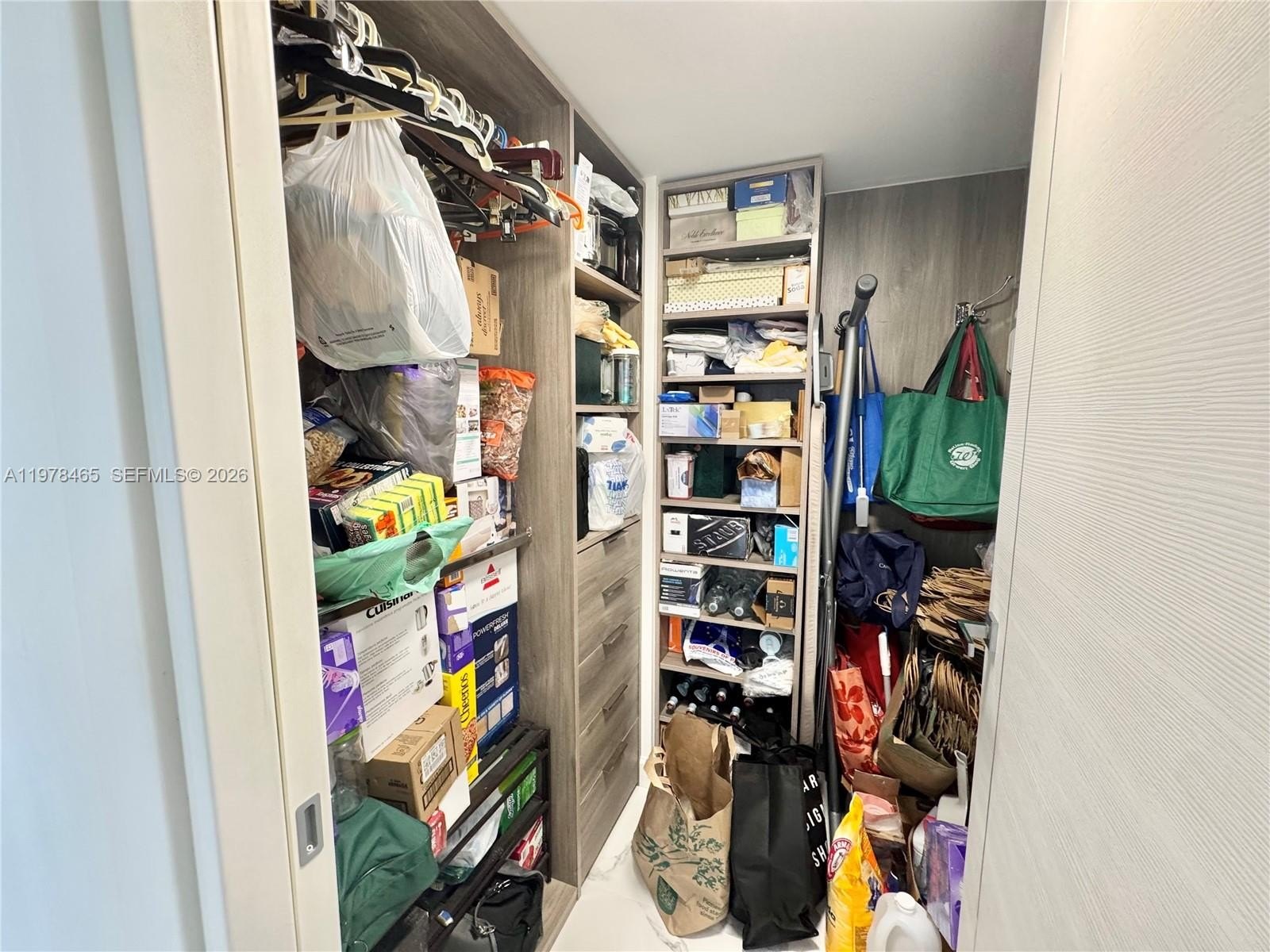 Condo 2BR 2BA - 231 174th St, Sunny Isles Beach, FL