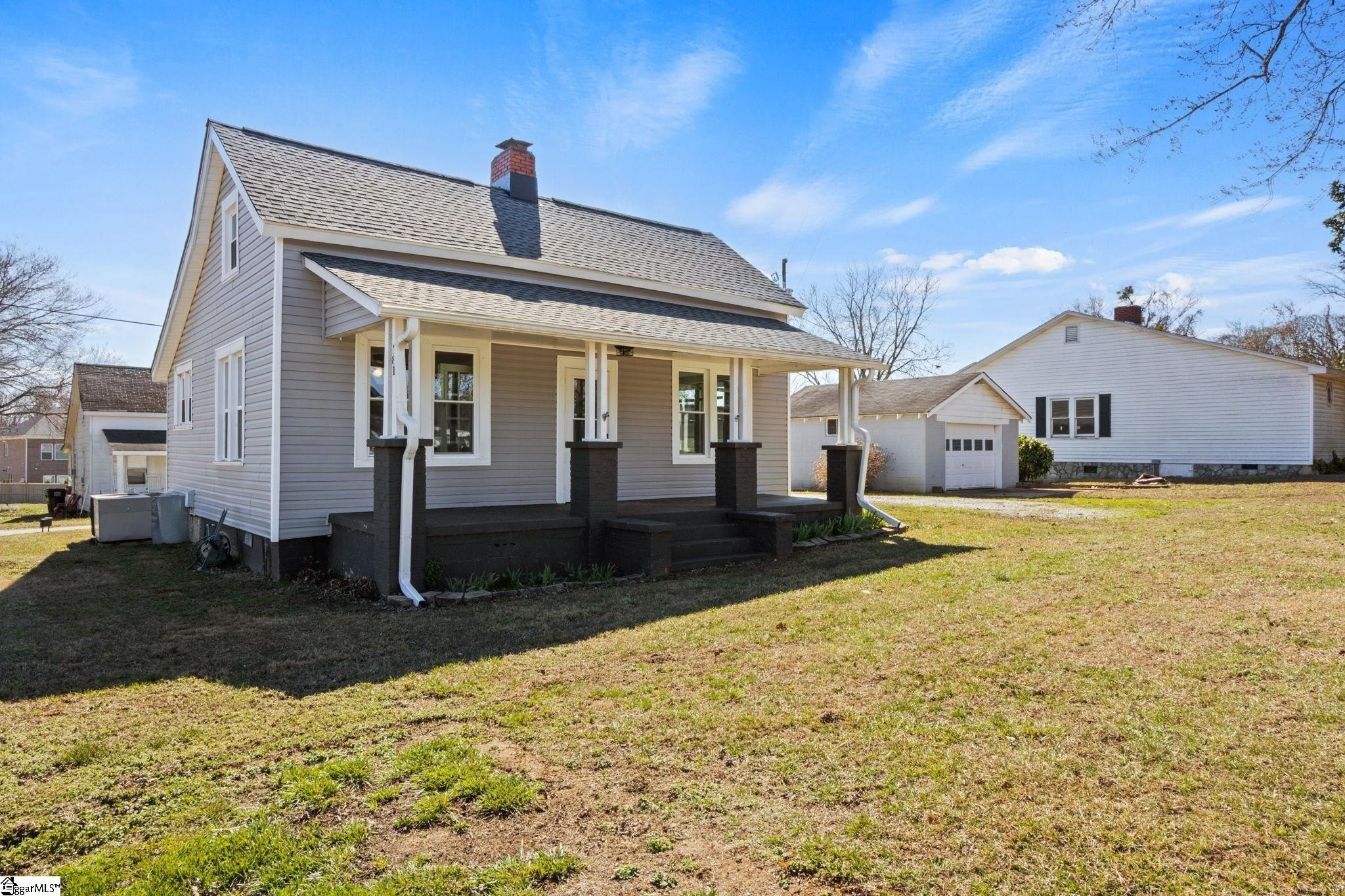 Single Family 2BR 1BA - 181 J Street, Greer, SC