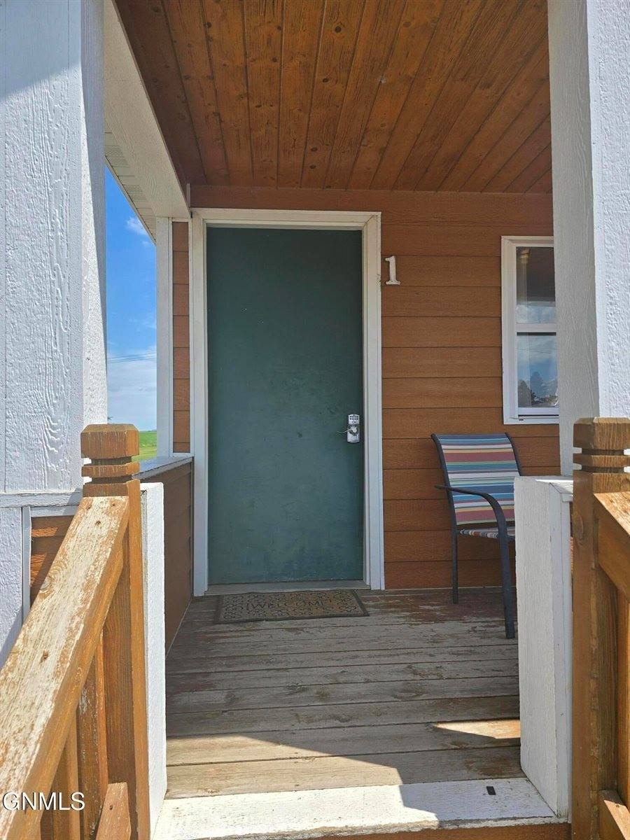 Manufactured Housing 2BR 1BA - 803 Broadway Street, Napoleon, ND