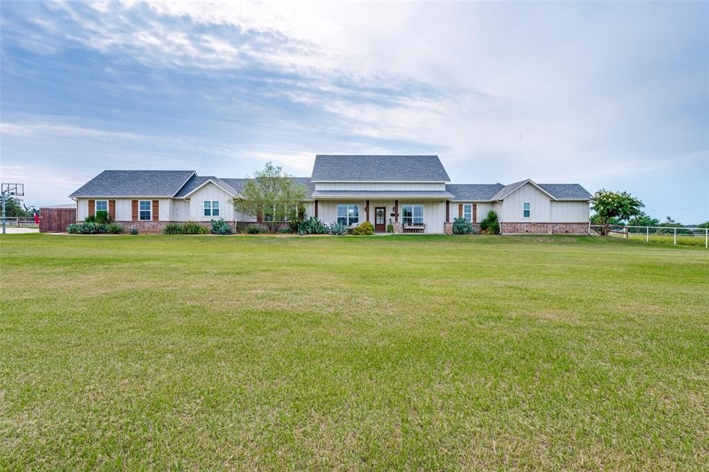 Single Family 3BR 3BA - 6200 Mcnatt Road, Aubrey, TX