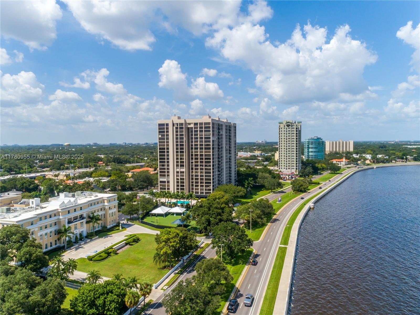 Condo 1BR 1BA - 1000 W Horatio Street, Other City - In The State Of Florida, FL