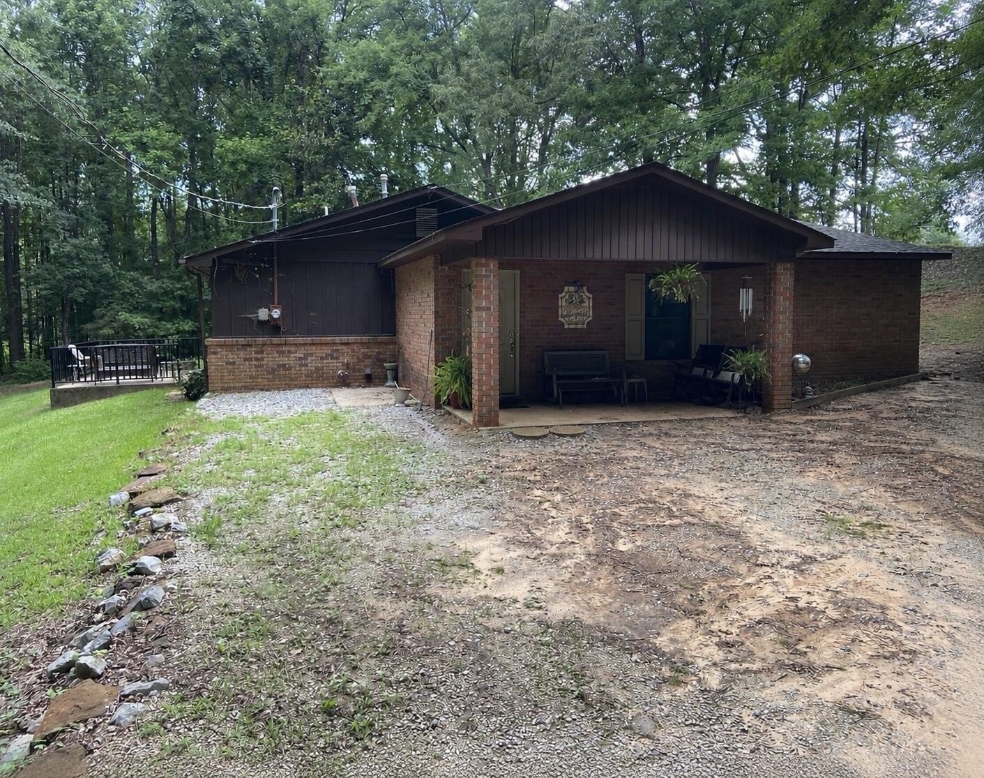 Single Family 4BR 3BA - 60162 N Harmony Road, Amory, MS
