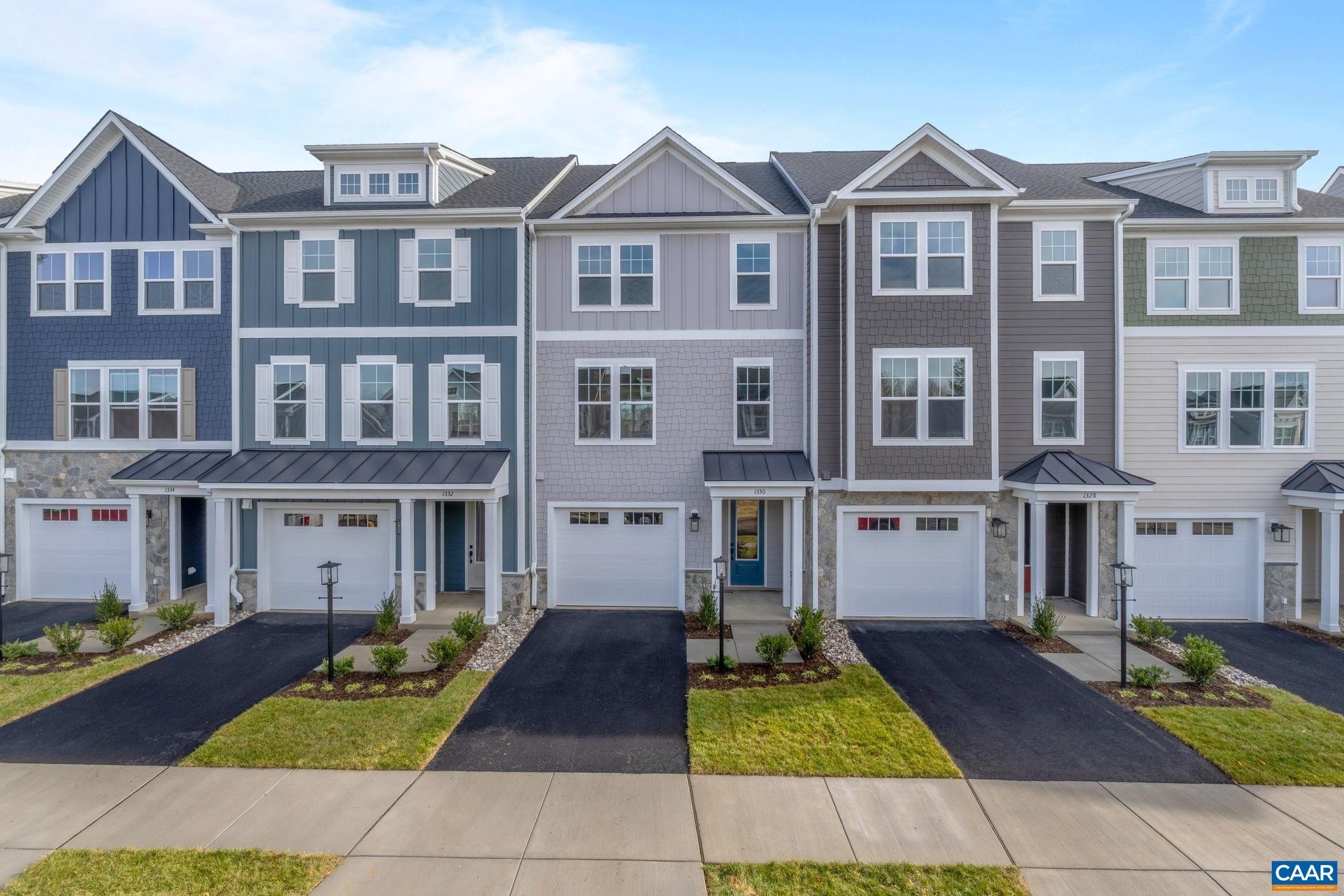 Single Family 3BR 4BA - 23 TALEN LN, CHARLOTTESVILLE, VA