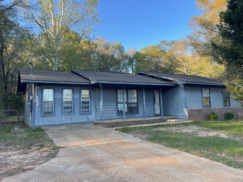 Single Family 3BR 2BA - 904 Joe Bruer Road, Daleville, AL