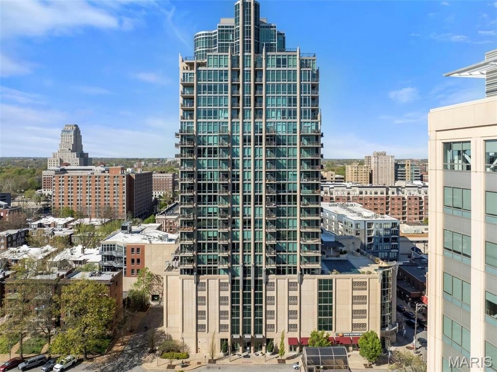 Condo 1BR 2BA - 4909 Laclede Avenue, St Louis, MO