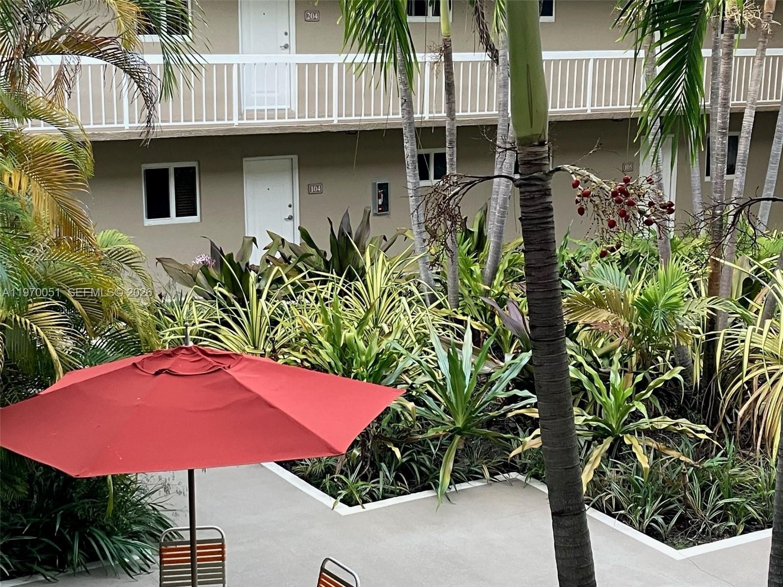 Condo 1BR 1BA - 7732 Camino Real, Miami, FL