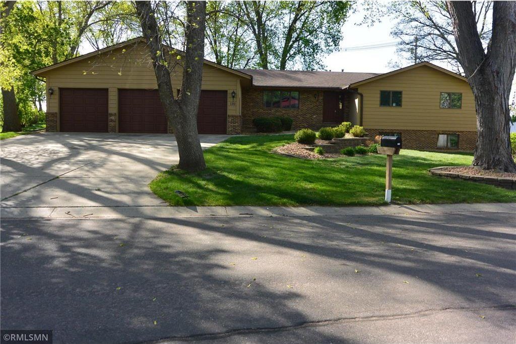 Other 4BR 3BA - 120 Edgewood Drive, Glencoe, MN