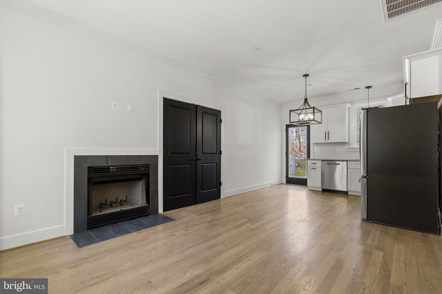 Single Family 2BR 1BA - 7125 EDGEMONT RD, FREDERICK, MD