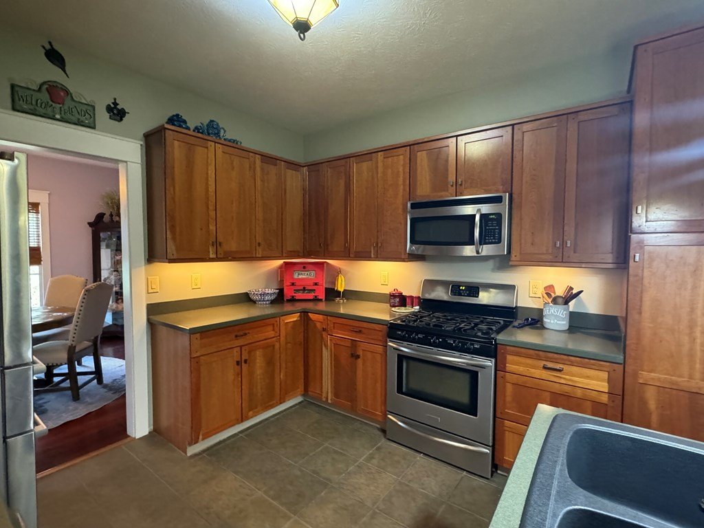 Single Family 3BR 3BA - 740 EDWARD DRIVE, DANIELS, WV