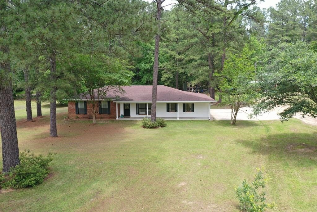 Single Family 4BR 2BA - 665 Oakdale Church Rd, Seminary, MS