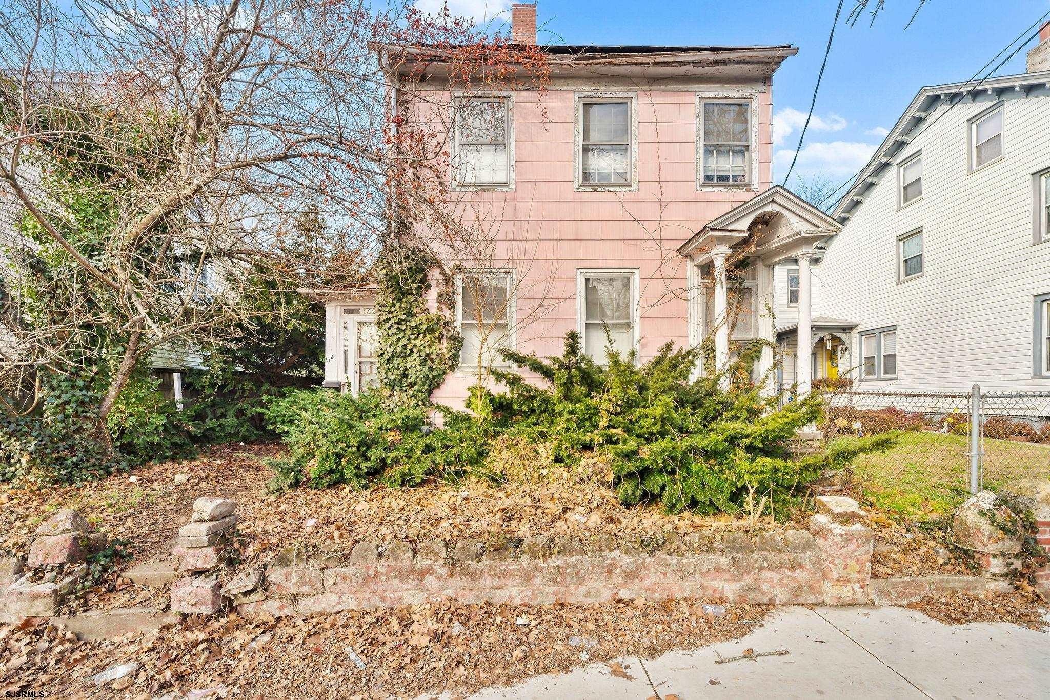 Single Family 4BR 1BA - 64 Walnut Street, Bridgeton, NJ