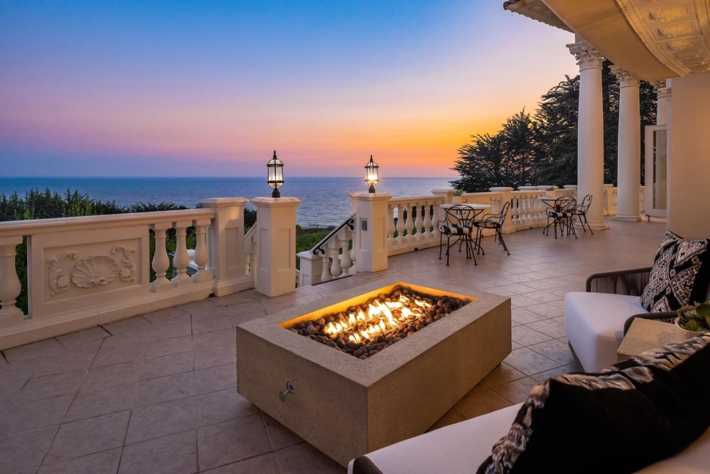 Single Family 7BR 7BA - 112 Holiday DR, LA SELVA BEACH, CA