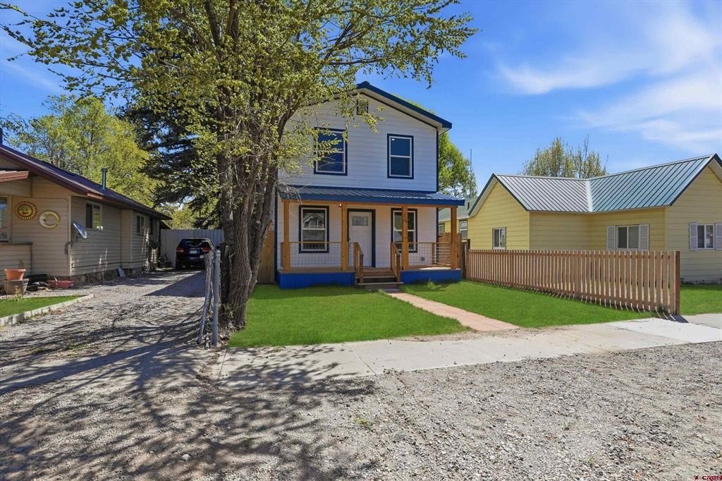Single Family 4BR 3BA - 318 Jefferson Street, Monte Vista, CO