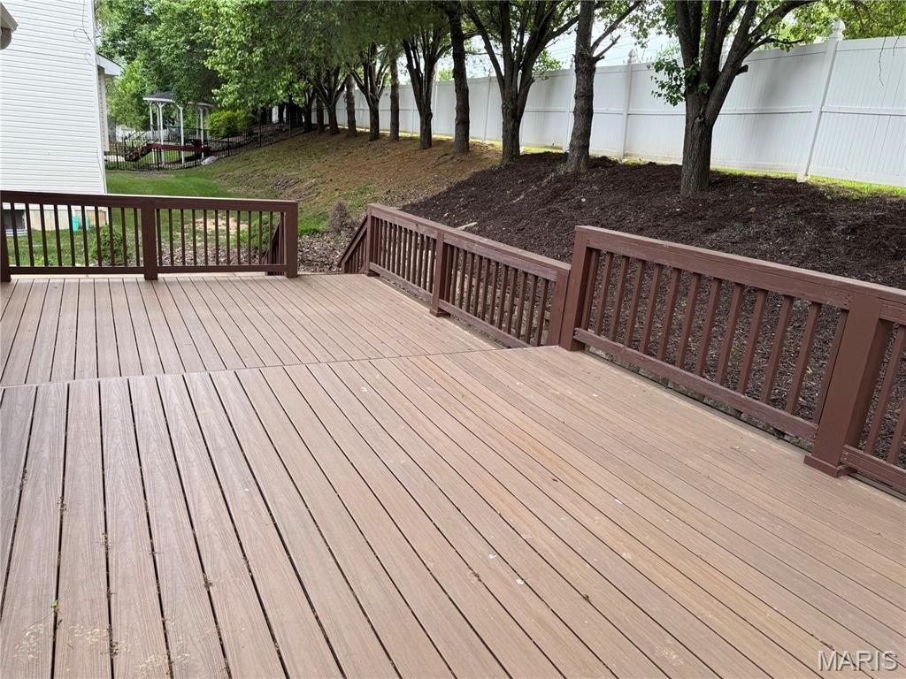 Single Family 3BR 3BA - 1953 Williamstown Drive, O'Fallon, MO