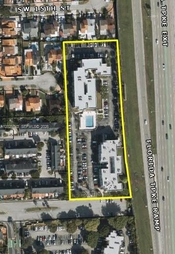 Condo 3BR 2BA - 11715 SW 18th St, Miami, FL