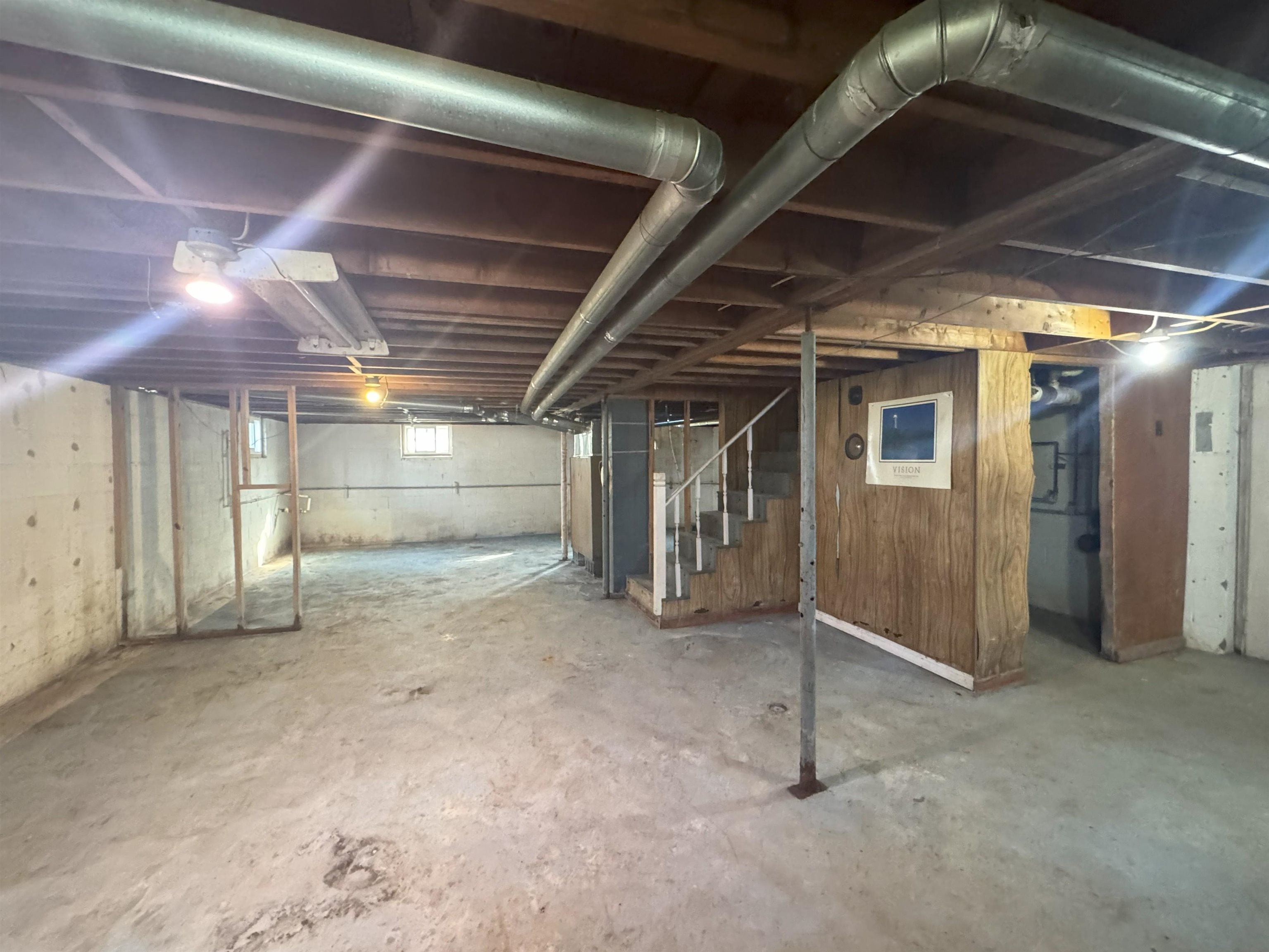 Single Family 3BR 1BA - 151 E CRAIG ST, CRAIGSVILLE, VA