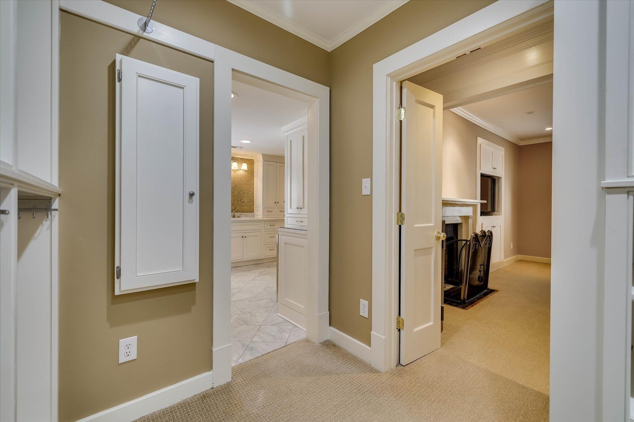 606 S South Boundary Ave SE  