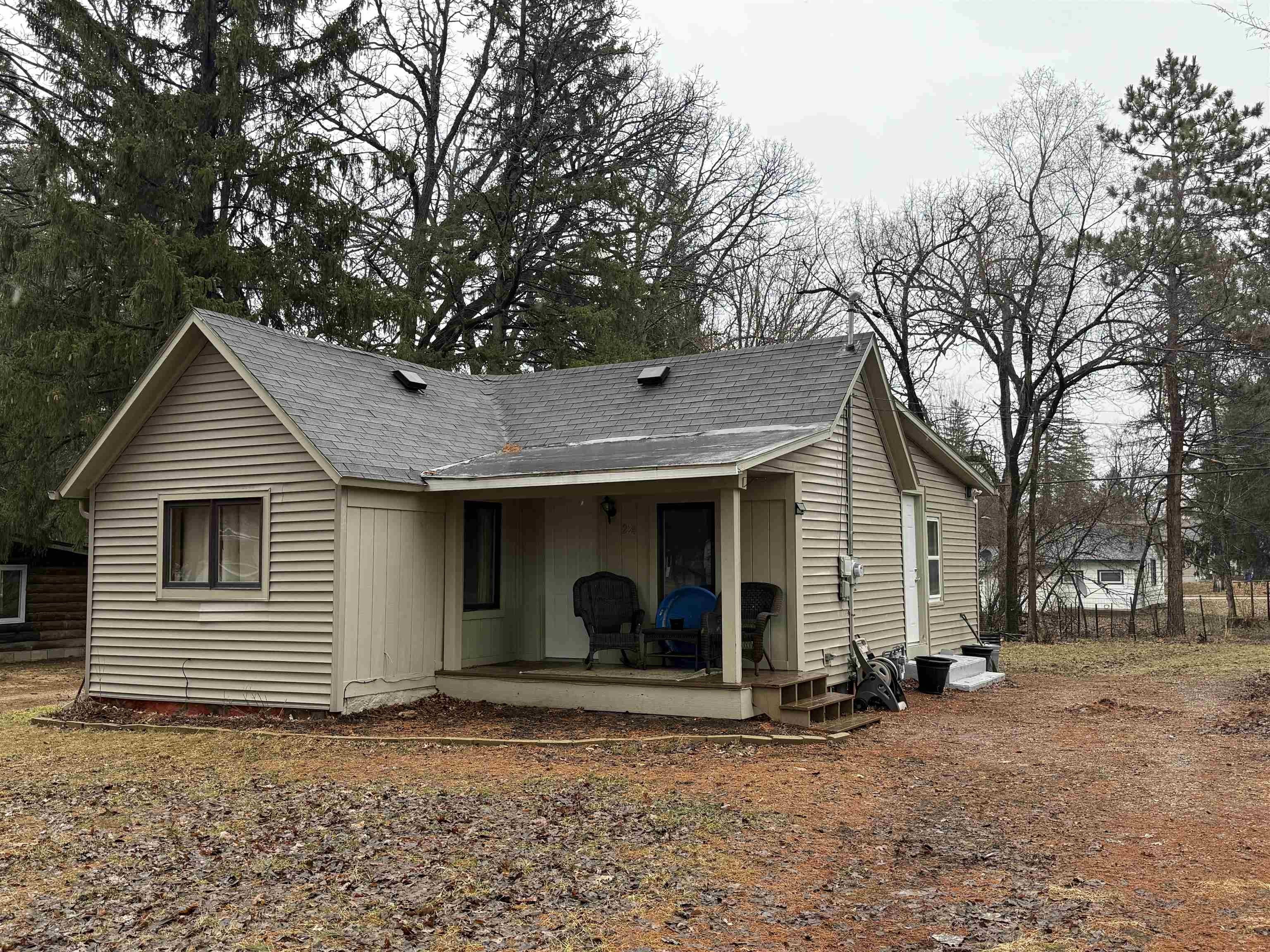 Single Family 2BR 1BA - 224 N Elm Street, Adams, WI