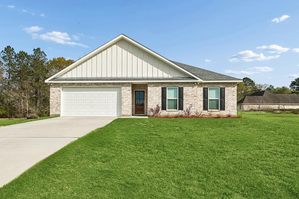 Single Family 4BR 2BA - 85 Knoll Creek, Carriere, MS