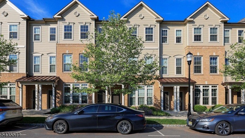 Condo 3BR 3BA - 15 S Davenport St, Somerville Boro, NJ