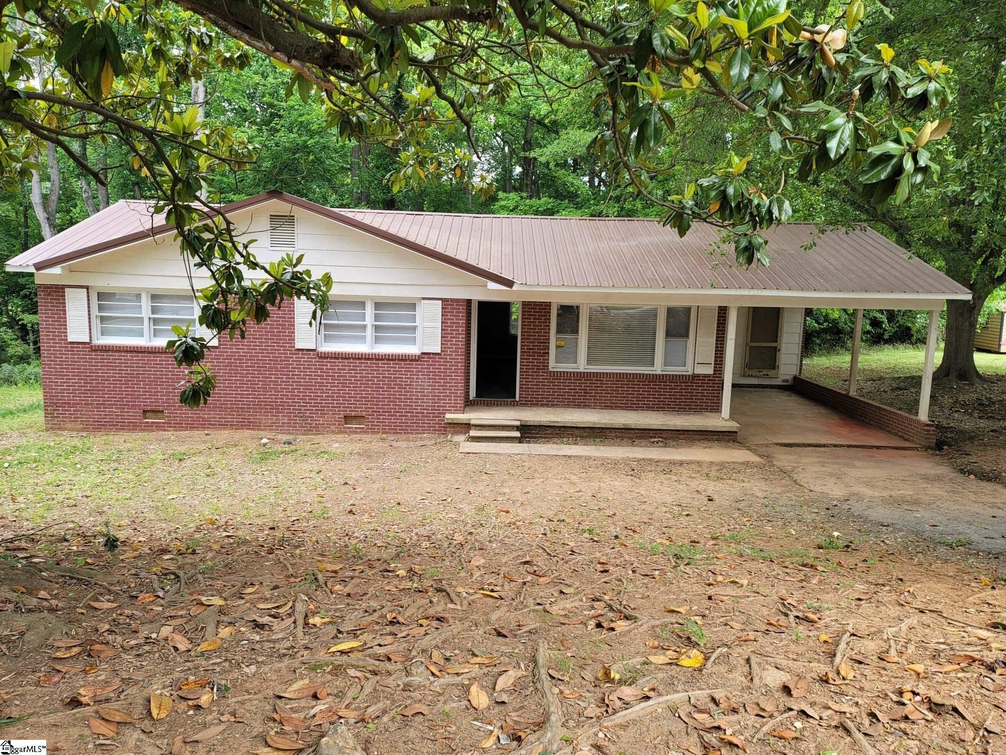 Single Family 3BR 2BA - 200 Lincoln Drive, Gaffney, SC