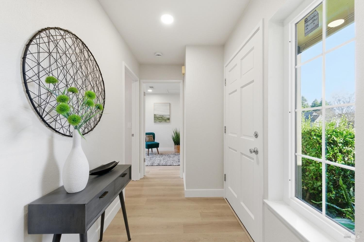 Single Family 2BR 2BA - 1530 Voorhees Circle, St. Helena, CA