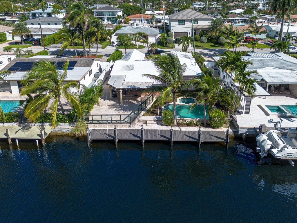 Other - undisclosed, Pompano Beach, FL