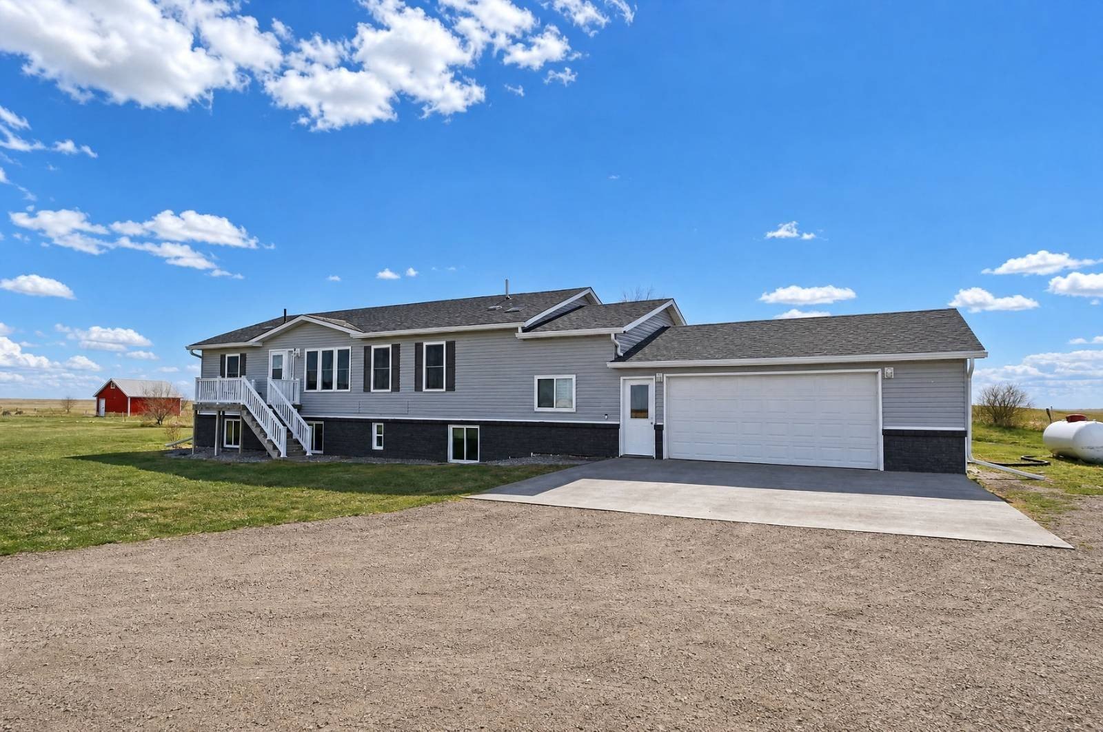 Single Family 5BR 4BA - 8072 56th St NE, Devils Lake, ND