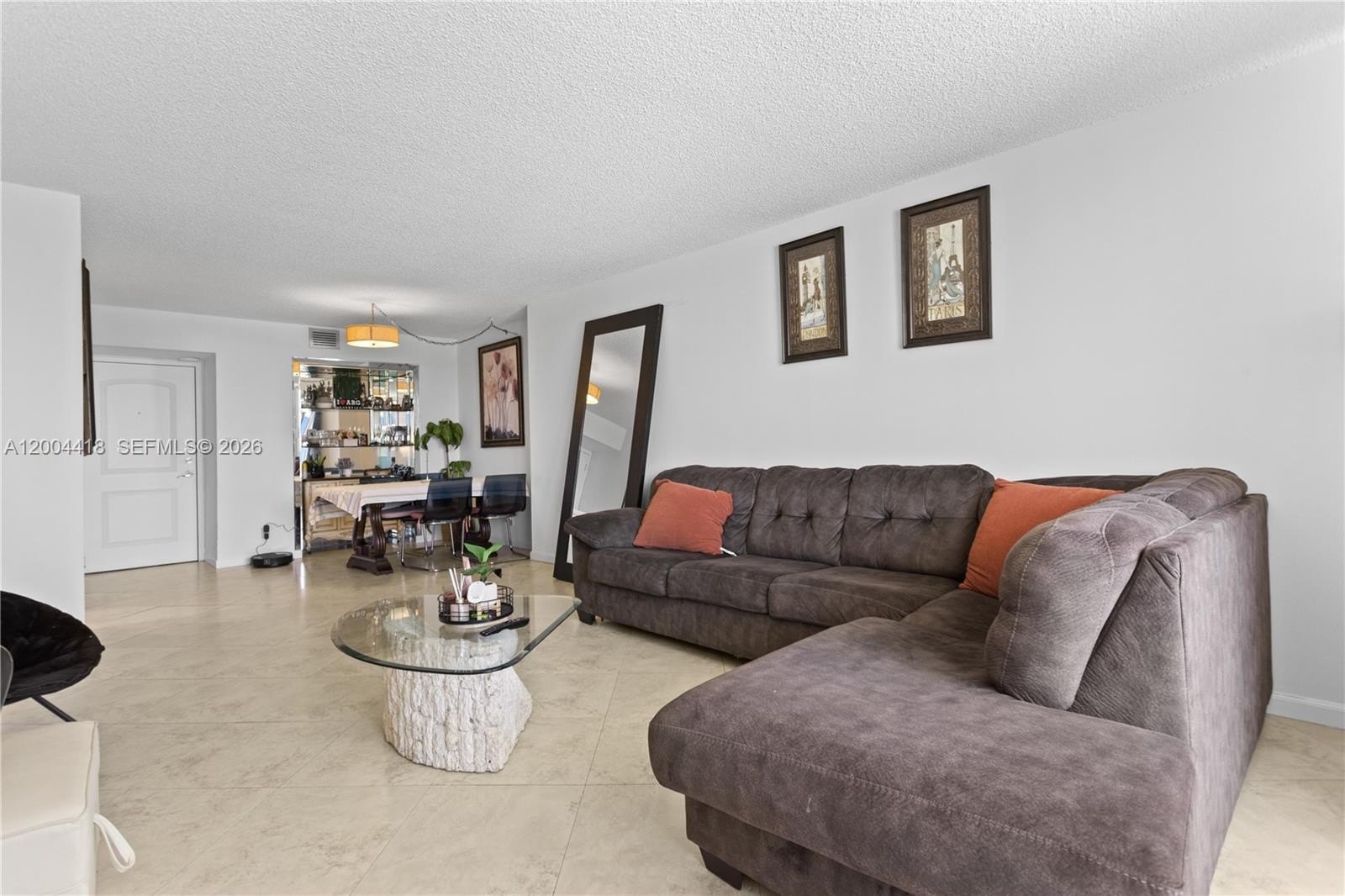Condo 2BR 2BA - 100 Bayview Dr, Sunny  Isles  Beach, FL