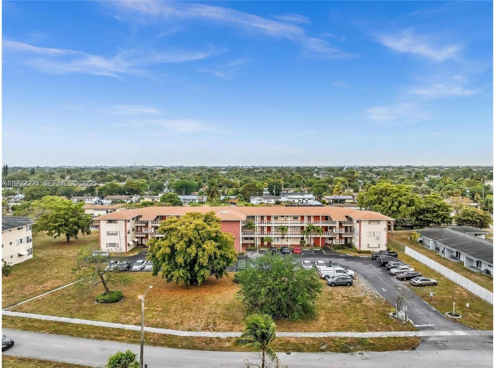 Condo 2BR 1BA - 4731 NW 10th Ct, Plantation, FL