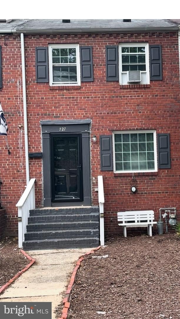 Single Family 2BR 2BA - 727 S FAYETTE ST, ALEXANDRIA, VA