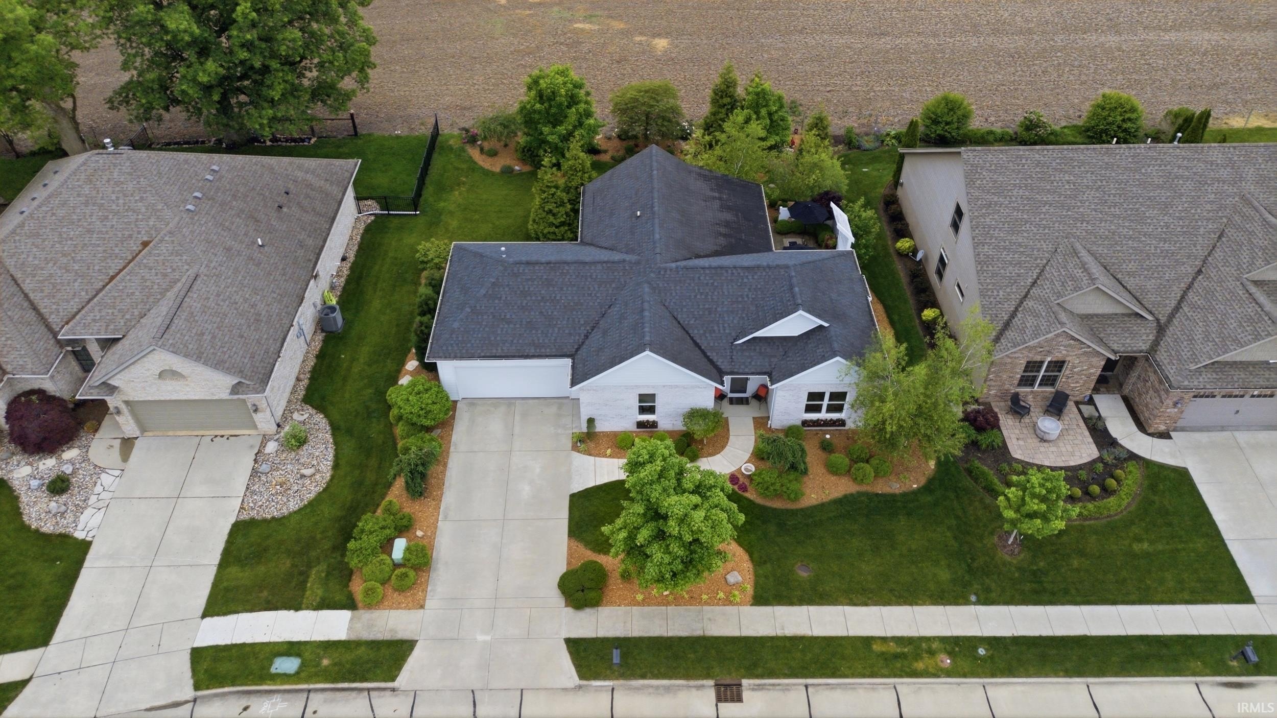 Single Family 2BR 2BA - 5112 Flowermound Drive, West Lafayette, IN