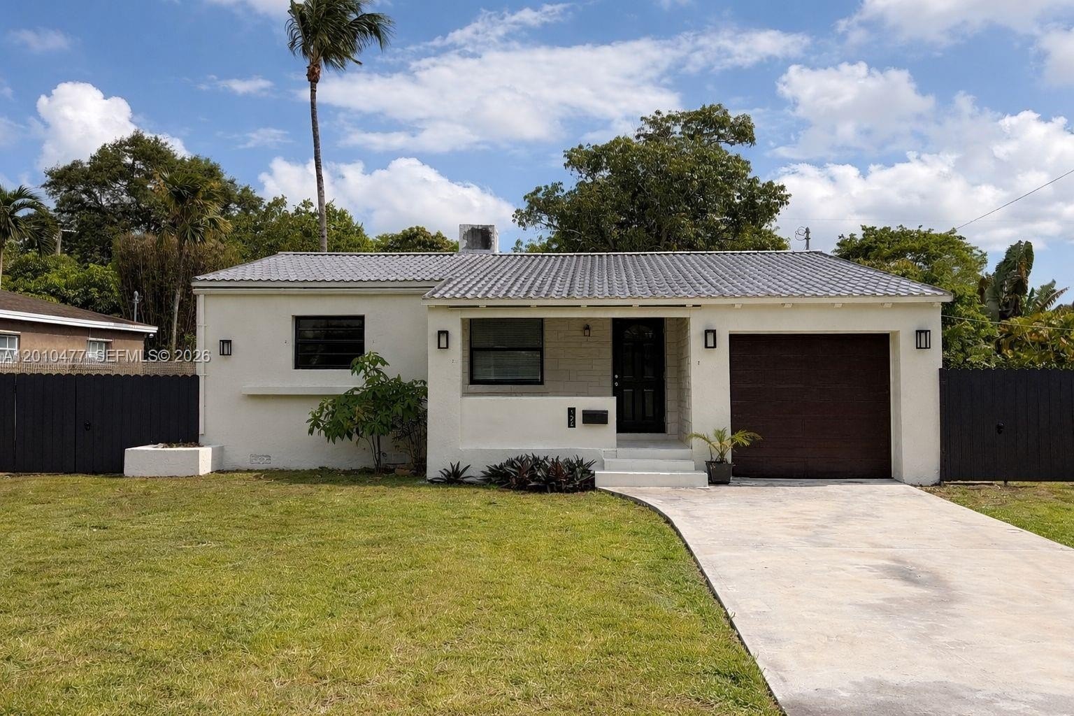 Single Family 3BR 2BA - 124 NW 89th St, El Portal, FL