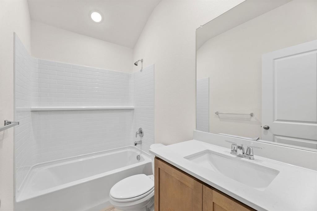 Single Family 4BR 2BA - 3892 Rose Hill Court, Denison, TX
