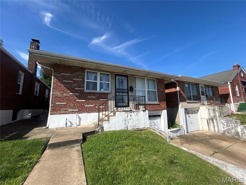 Single Family 3BR 2BA - 5740 Greer Avenue, St Louis, MO