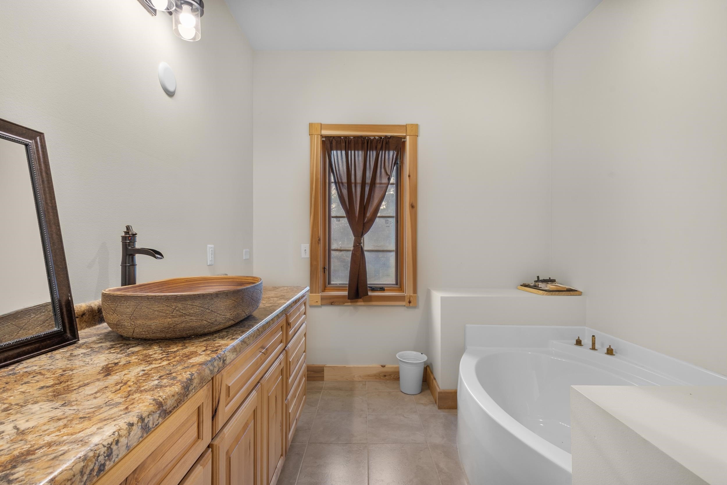 Condo 3BR 3BA - 695 South Street, Green Lake, WI