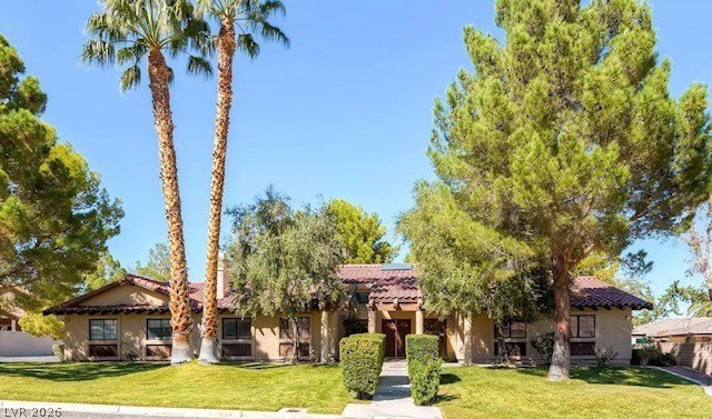 Single Family 4BR 3BA - 7664 Angel Crest Circle, Las Vegas, NV