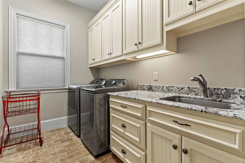 Single Family 4BR 3BA - 2513 Silverado Trail, Sherman, TX