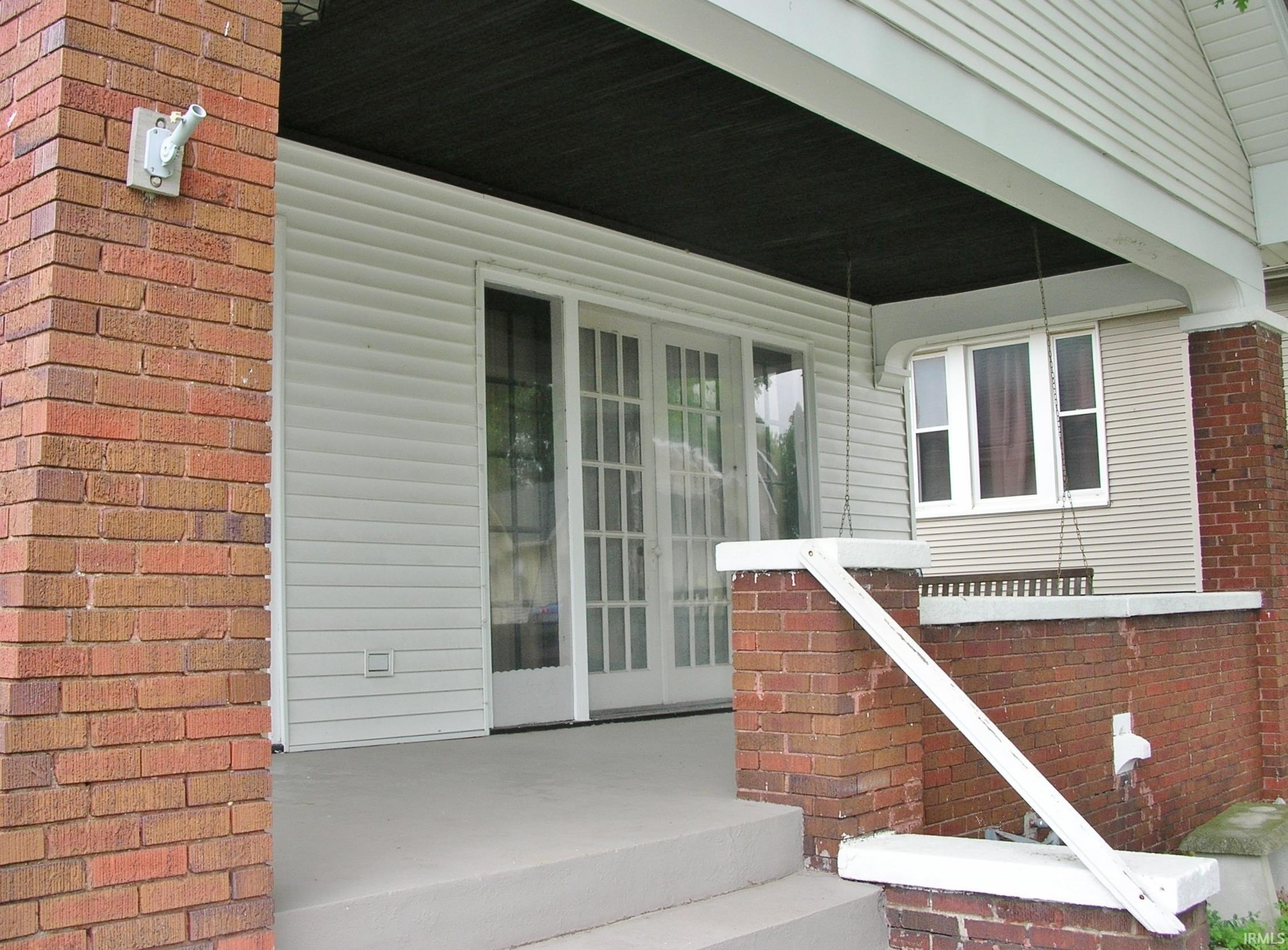 Single Family 3BR 2BA - 2731 Hillcrest Terrace, Evansville, IN