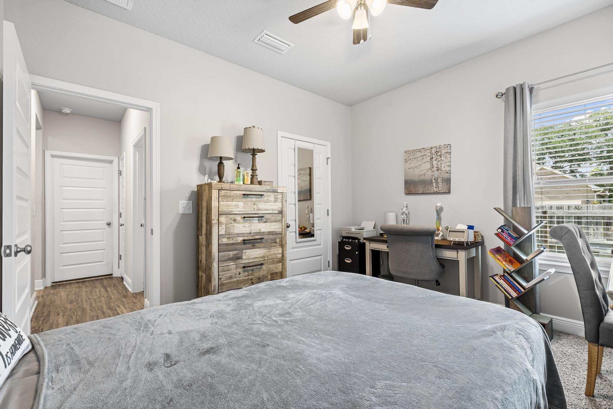 Single Family 4BR 2BA - 5375 Red Shoulder Road, Pace, FL