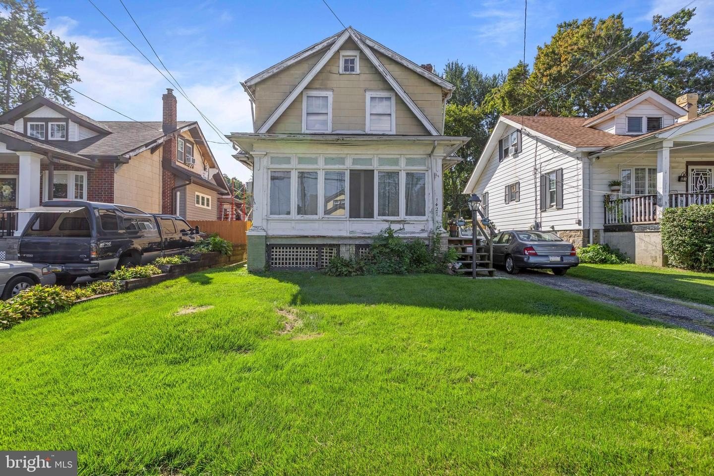 Single Family 3BR 1BA - 1427 ELMWOOD AVE, SHARON HILL, PA