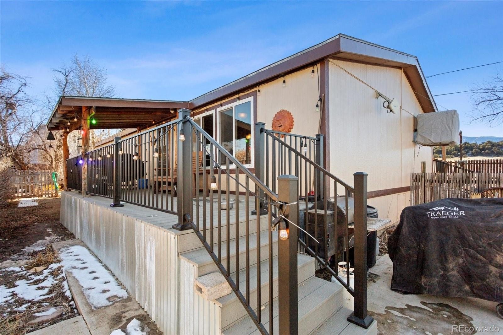 Single Family 3BR 2BA - 5602 E US Highway 50, Salida, CO