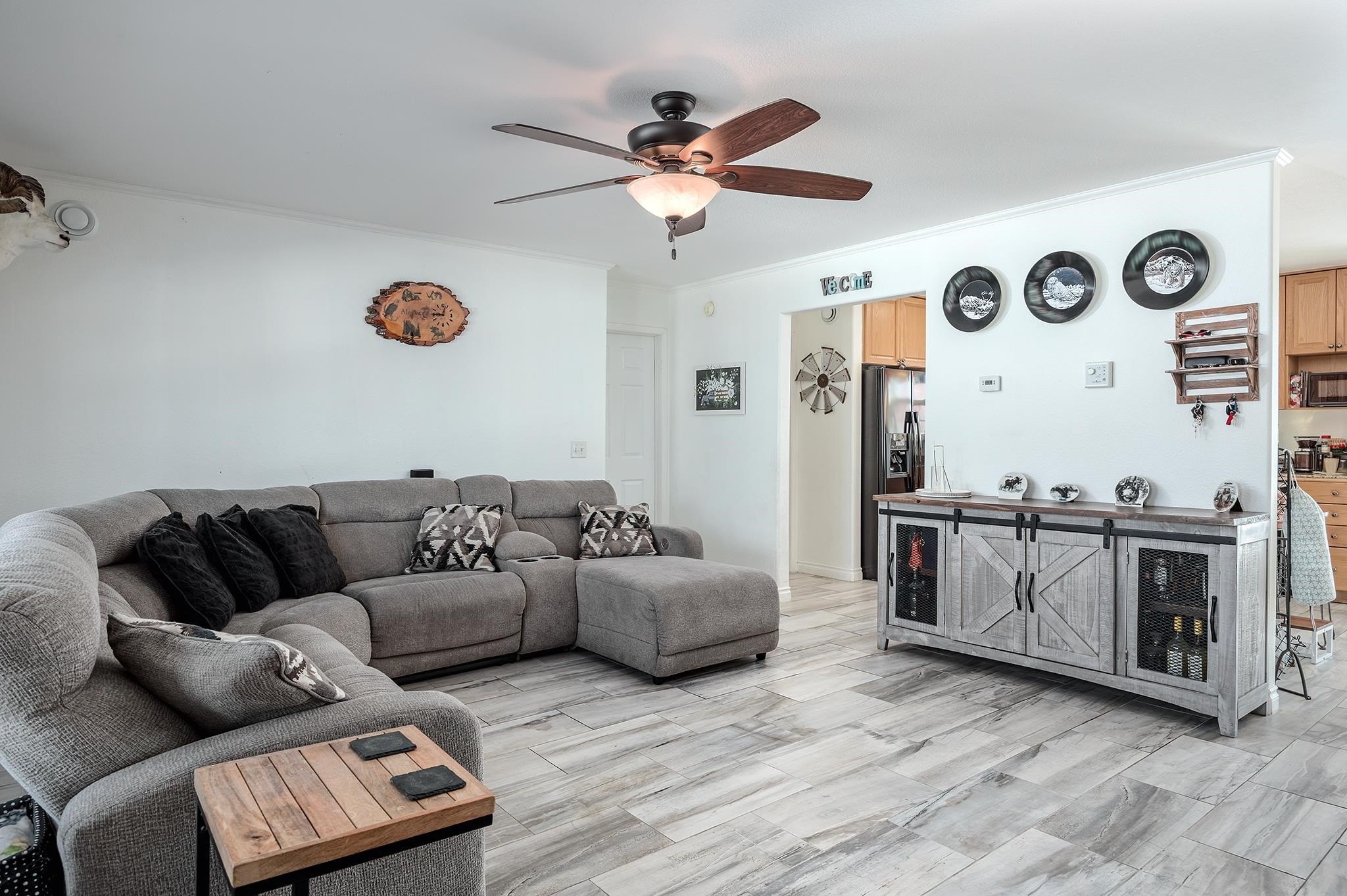 Single Family 5BR 3BA - 3775 REGIUS AVENUE, North Pole, AK