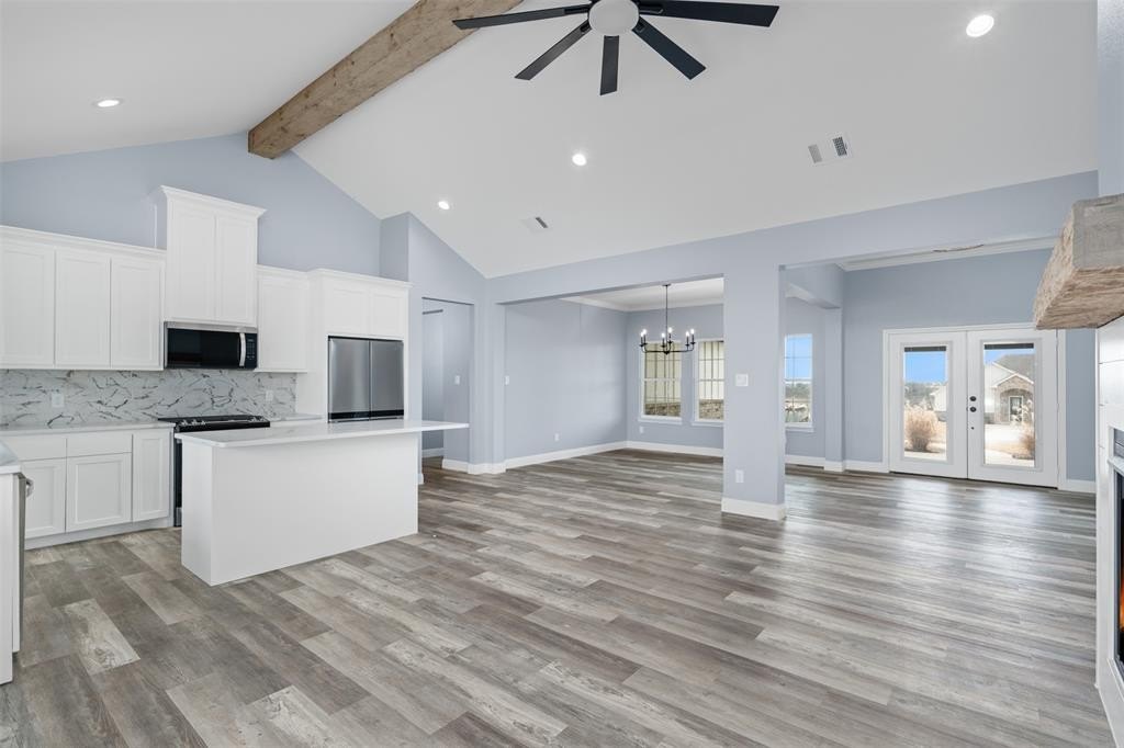 Single Family 4BR 3BA - 1021 Don Eve Court, Azle, TX
