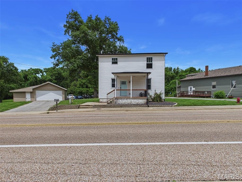 Single Family 3BR 2BA - 96 S Main Street, Glen Carbon, IL