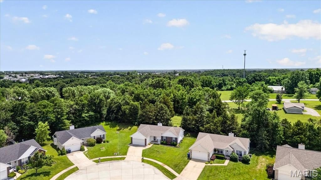 Single Family 3BR 3BA - 1910 Bonnie Brook Lane, Wentzville, MO