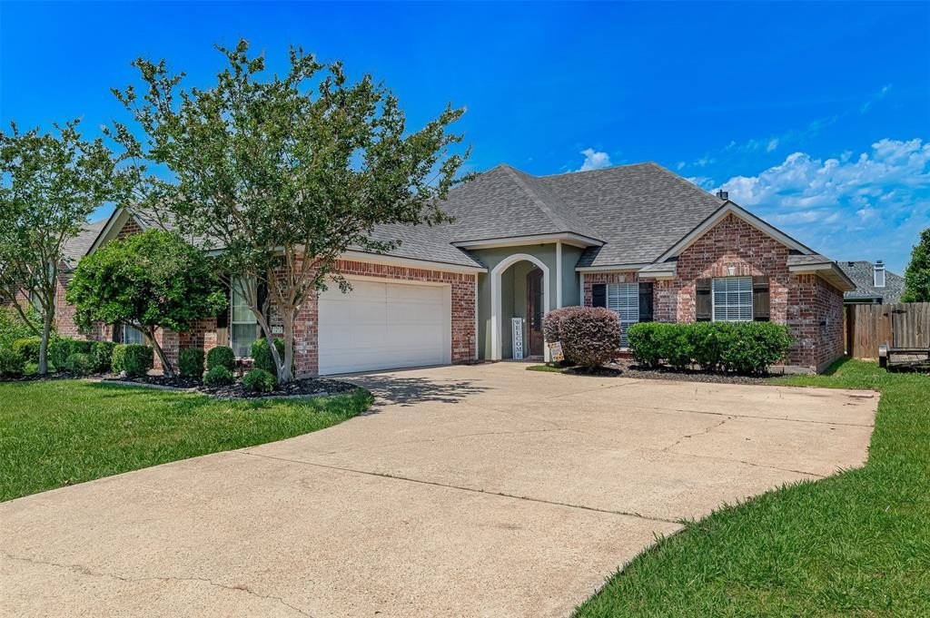 Single Family 3BR 2BA - 6213 Hollyhock Lane, Bossier City, LA