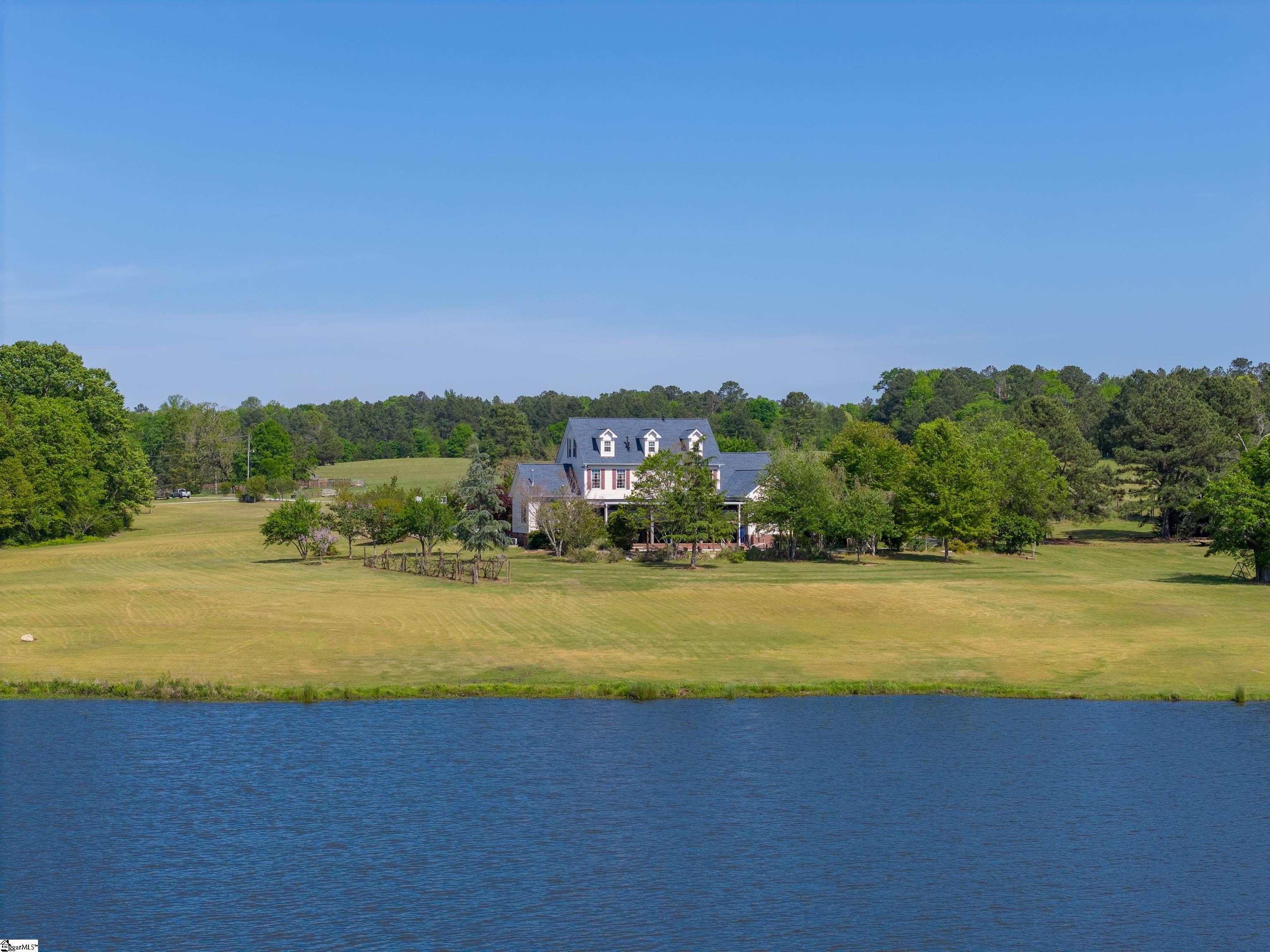 Other 7BR 7BA - 402 Nanaloo A Avenue, Waterloo, SC