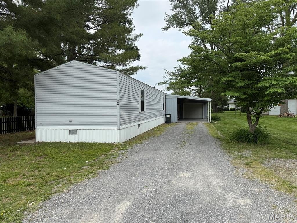 Manufactured Housing 2BR 2BA - 940 E 1st Street, Beckemeyer, IL