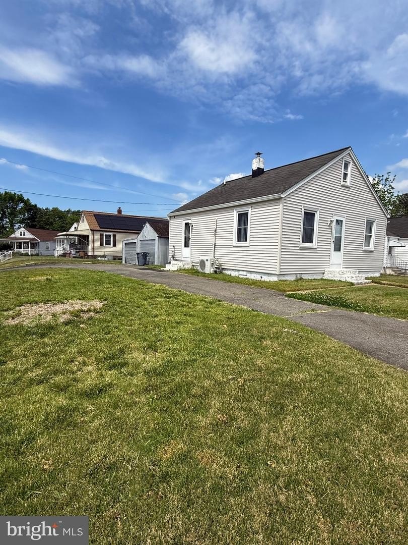 Single Family 3BR 1BA - 202 GERMAN HILL RD, BALTIMORE, MD